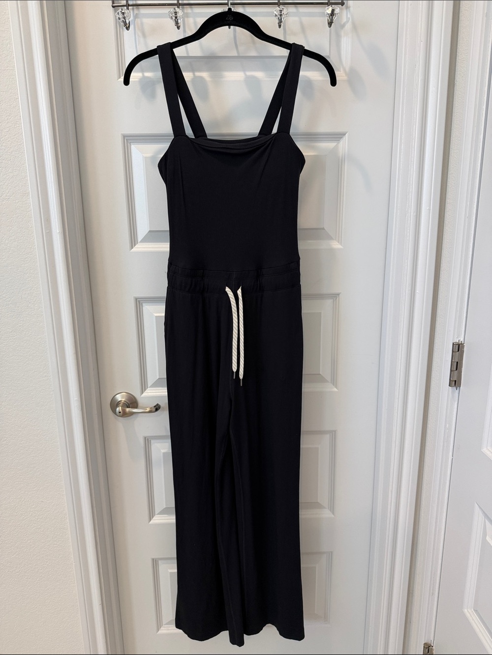 Vuori Black women’s One-Piece Jumpsuit with Drawstring Waist